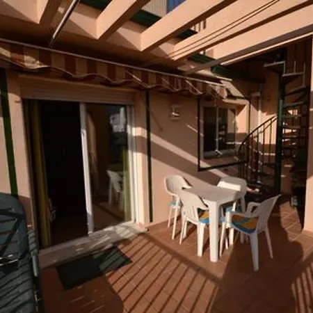 With 2 Bedrooms In Fuengirola, With Pool Access And Furnishe * Fuengirola