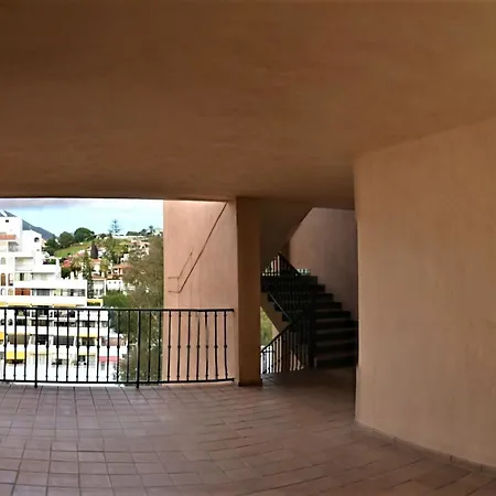 With 2 Bedrooms In Fuengirola, With Pool Access And Furnishe