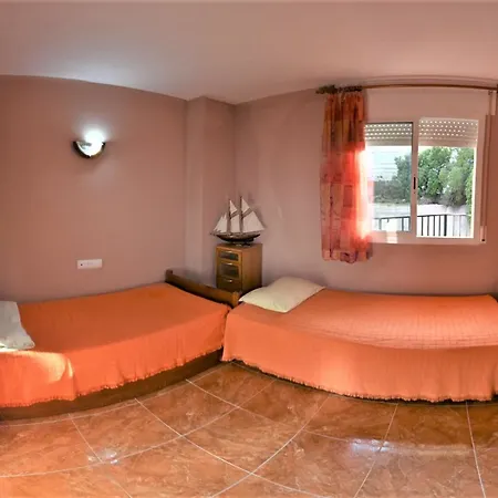 Apartment With 2 Bedrooms In Fuengirola, With Pool Access And Furnishe