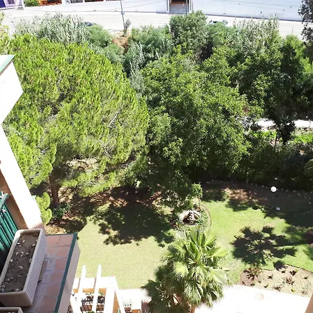 With 2 Bedrooms In Fuengirola, With Pool Access And Furnishe Apartment *